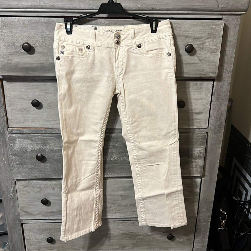 White Miss me Capri